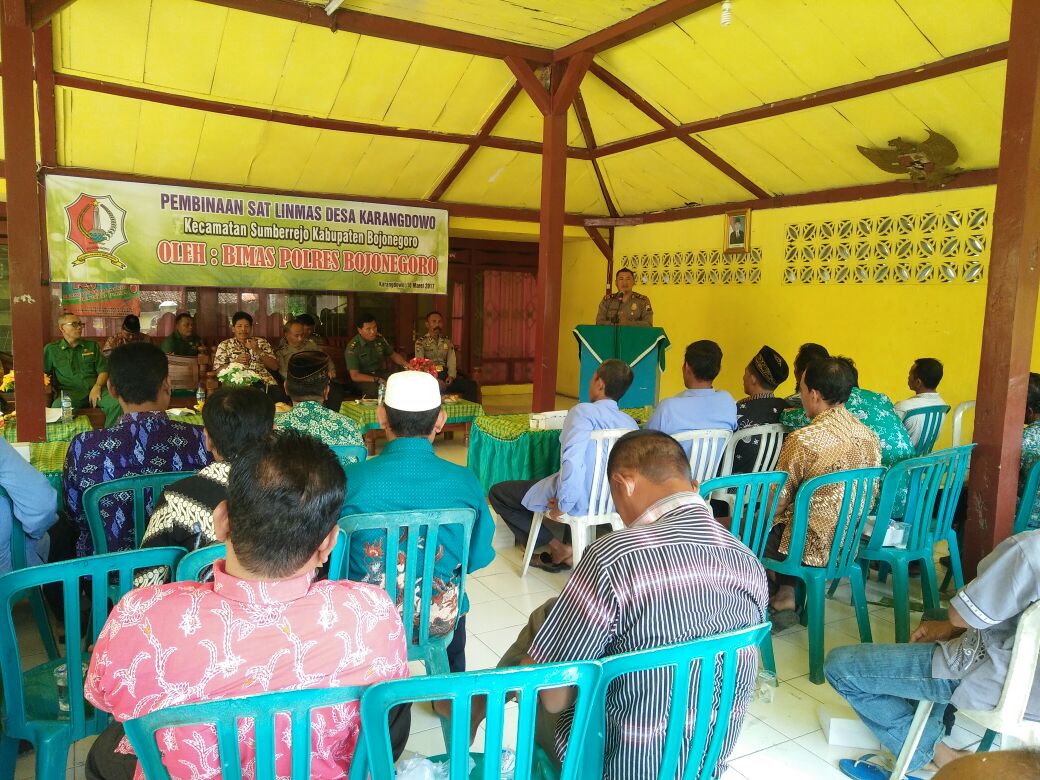 Pembinan SATLINMAS Desa Karangdowo