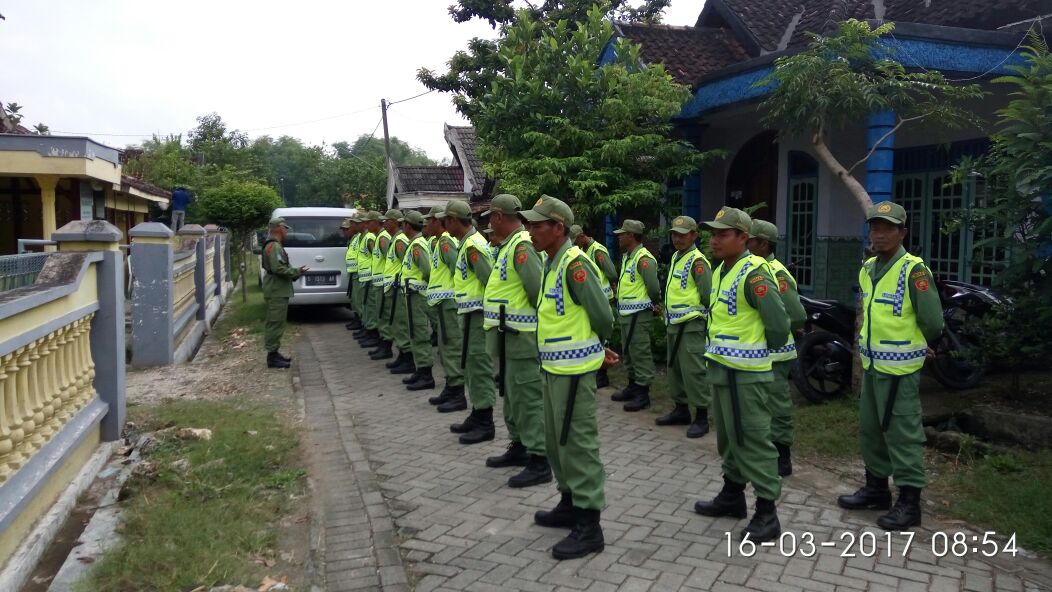 Pembinan SATLINMAS Desa Karangdowo