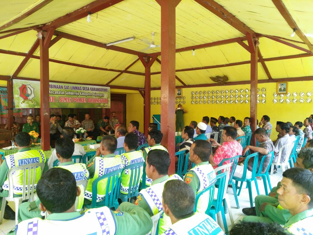 Pembinan SATLINMAS Desa Karangdowo