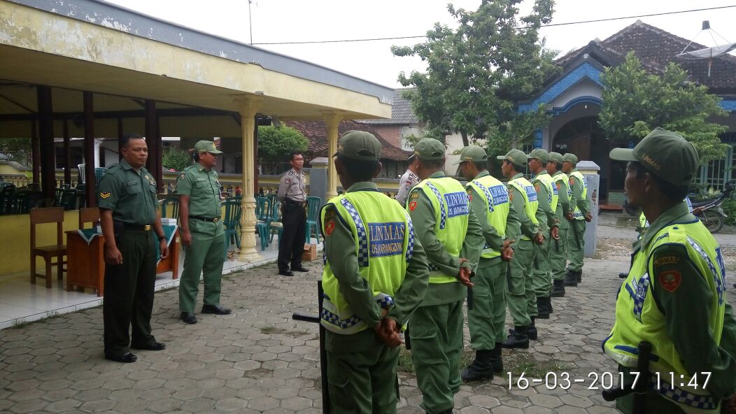 Pembinan SATLINMAS Desa Karangdowo